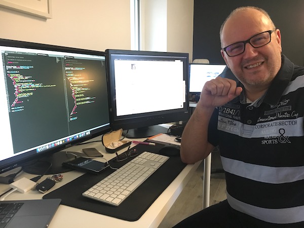 christopher-devant-ecrans